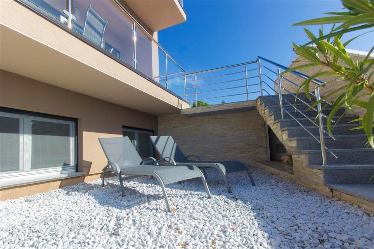 Villa top of Murter, one bedroom apartment Buitenkant foto