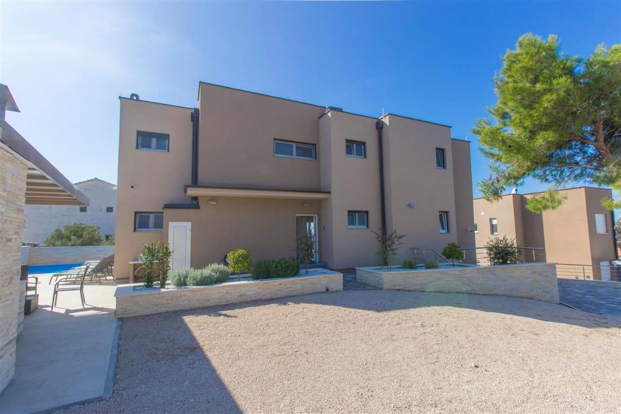 Villa top of Murter, one bedroom apartment Buitenkant foto