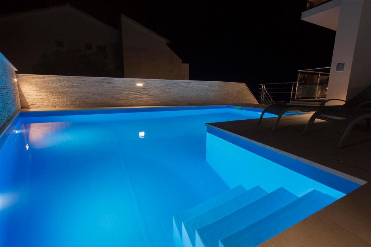 Villa top of Murter, one bedroom apartment Buitenkant foto
