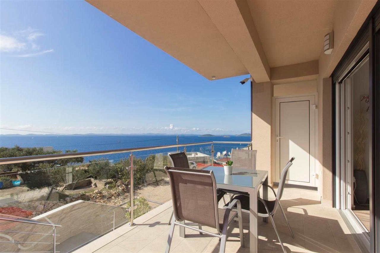 Villa top of Murter, one bedroom apartment Buitenkant foto