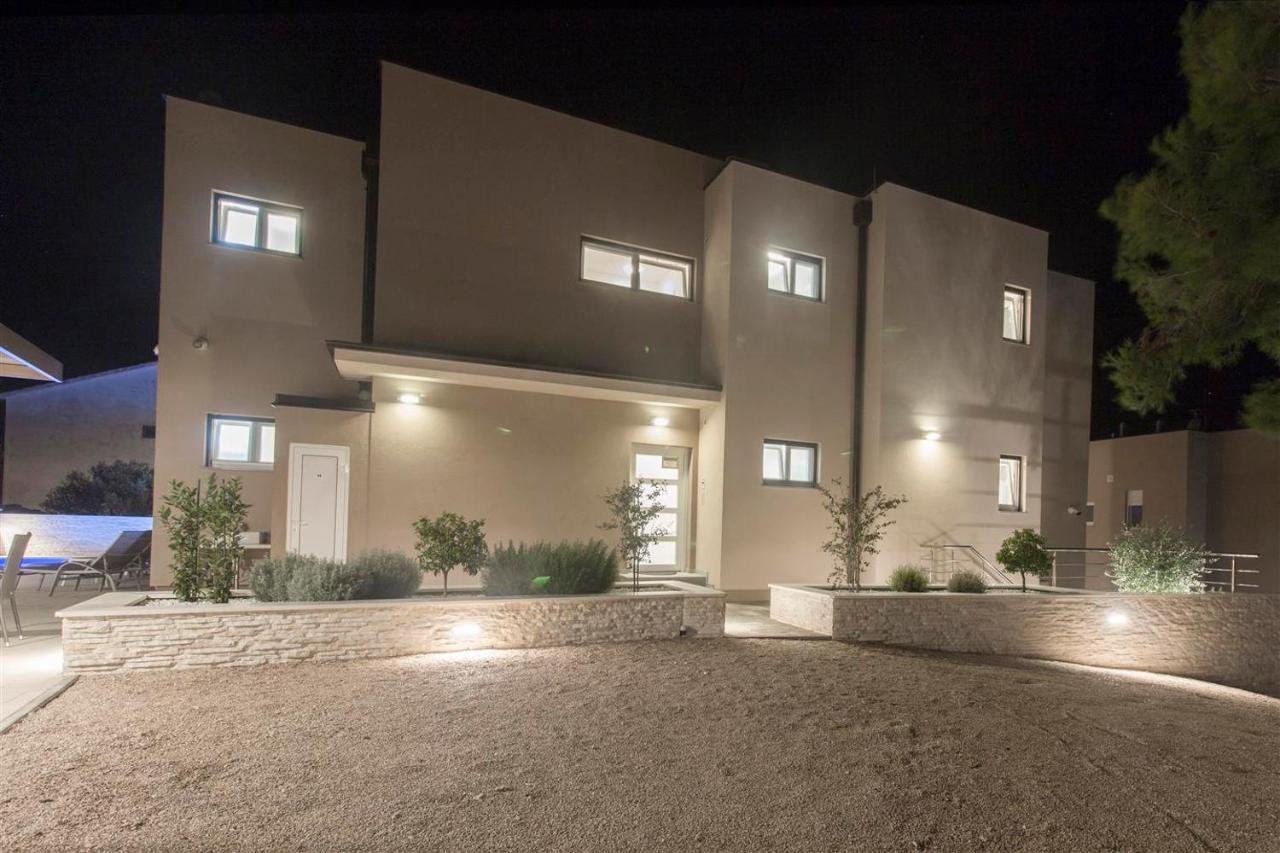 Villa top of Murter, one bedroom apartment Buitenkant foto